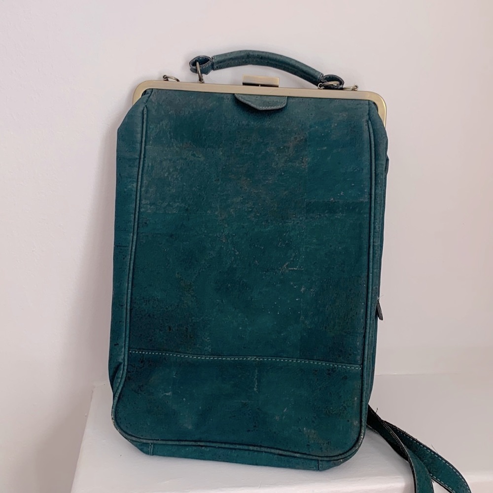 Laflore Bobobark convertible backpack